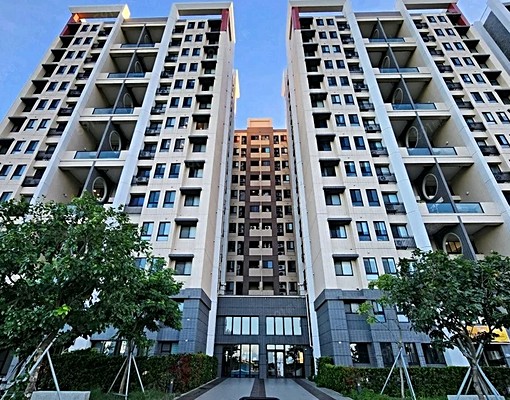 設計師的家，可租補，飯店式管理，高級裝潢 - Image 2