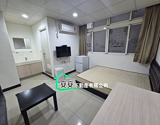 §近城隍廟精緻套房傢電全有獨立洗衣機§ - Image 1