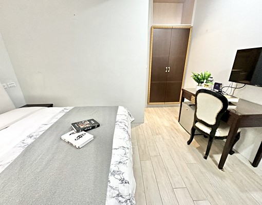 可短租♡約好友一起當鄰居♡舒適空間♡採光明亮通風♡近向上市場 - Image 3