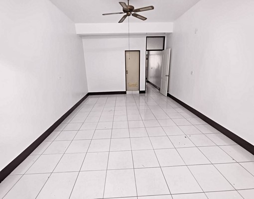 ~~近新興國中/新整理透天5房住家/住辦~~ - Image 4