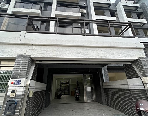 新豐高爾夫球場1樓全新整層綠景首排 - Image 1