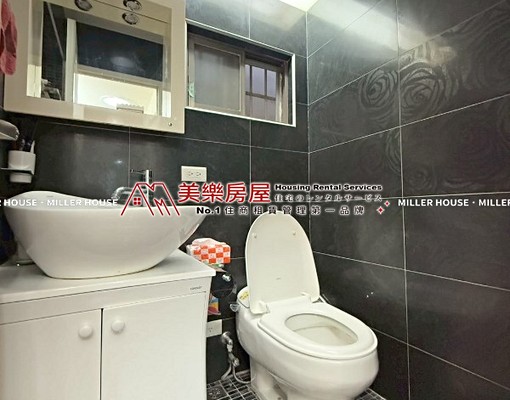 美樂*東門站*挑高可站兩房*三衛浴*可租補含管*寵可談 - Image 9