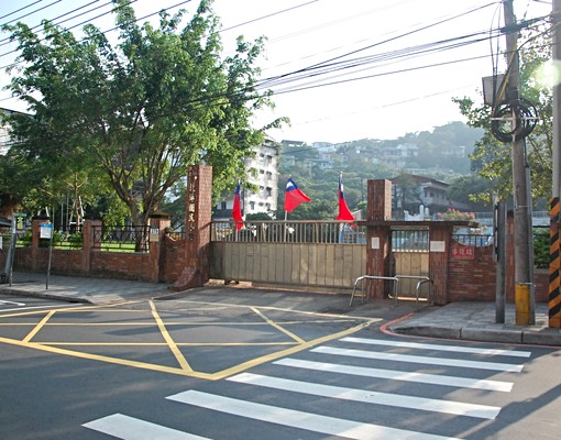 北港國小旁公寓稀有3樓『租屋買房永慶小鍾』 - Image 13