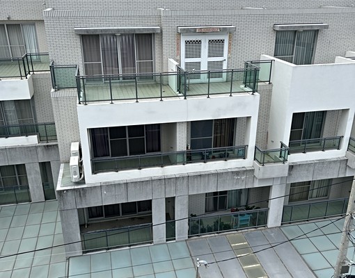 鬧中取靜★全新完工套房★電梯★陽台★洗衣機 - Image 15
