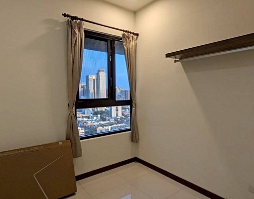 赫里翁傳奇3房♡一卡皮箱入住♡平車♡鄰近74♡夜景超美♡租補 - Image 3