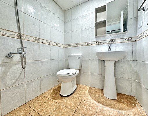 全新裝潢🏠超美採光 - Image 8