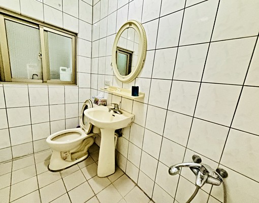 推薦好房🔥1.2樓透天,可停雙車🔥空屋隨您打理 - Image 5