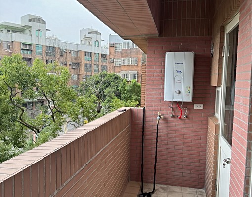 近園區兩房附車位 - Image 3