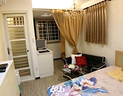 時尚小豪宅(頂溪捷運3分鐘)可炊可租補可住兩人有陽台
 - Image 5