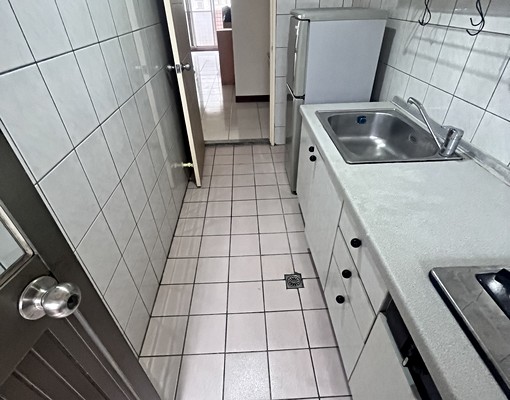 中原商圈大潤發車站華夏電梯三房可補助 - Image 9