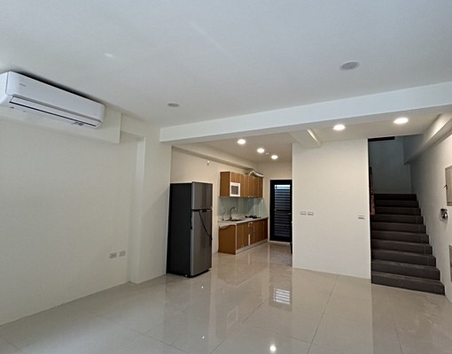 湖口王爺壟全新首租透天別墅 - Image 3