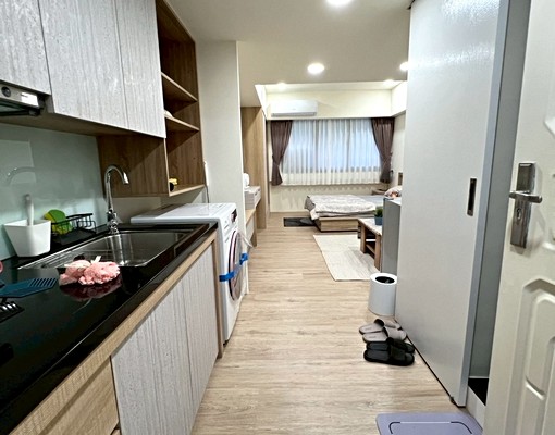 🌸西門站x西門町商圈🌸可租補✅全新裝潢電梯獨立大套房🌸 - Image 1