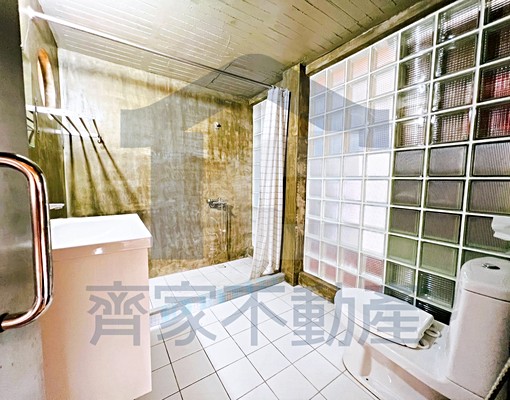 租-三房︱東區近南紡~室內25坪↑~電梯平車 - Image 8