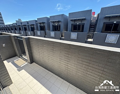 ⭐️中科矽品旁⭐️四房+車庫⭐️社區型別墅⭐可寵+需公證⭐ - Image 11