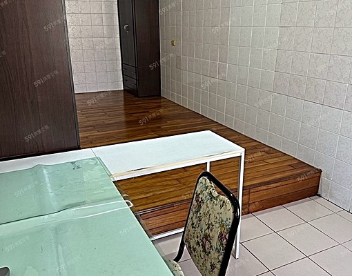 塗城商圈美群國小/精美巷內透天爬梯2樓大三房/可租補一層一戶 - Image 5