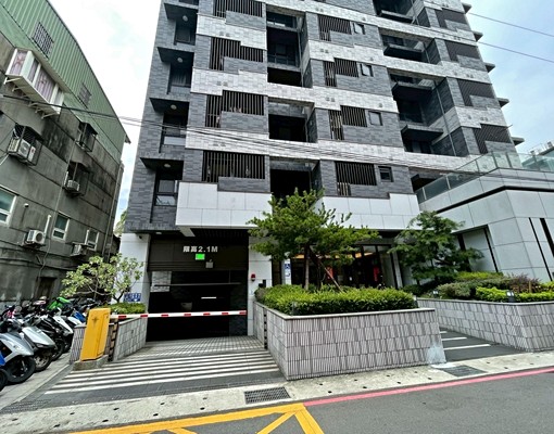 🐣🌟稀有釋出/板橋三年新屋齡電梯兩房/貓貓友善🌟 - Image 1
