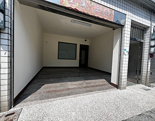 找仁武就選這間~屋況超棒~翻新優質5房車庫透天 - Image 3