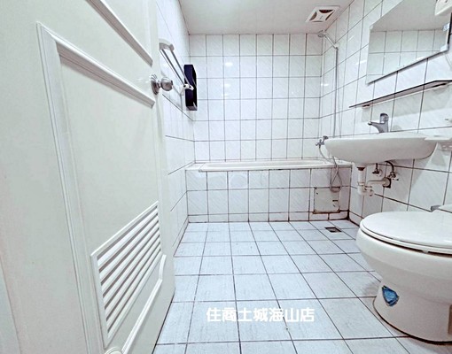 家樂福樓上電梯套房有陽台⭐海鷗找好窩⭐ - Image 6