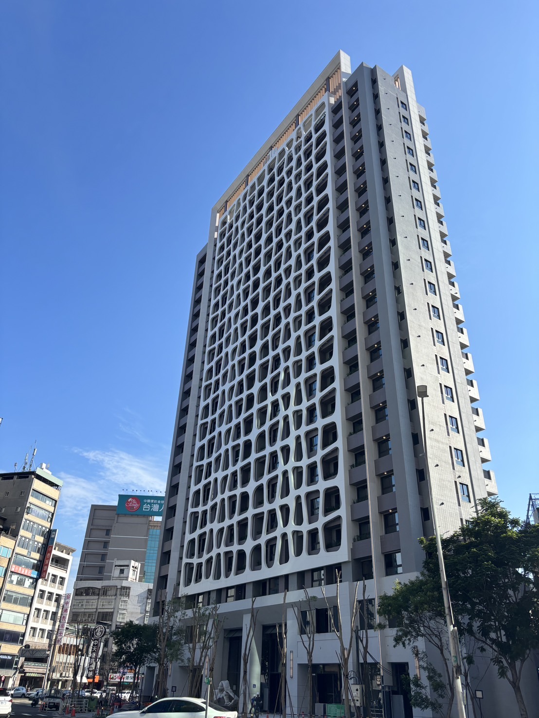 最低價成屋買賣✨大通大美兩房兩衛平車露台戶