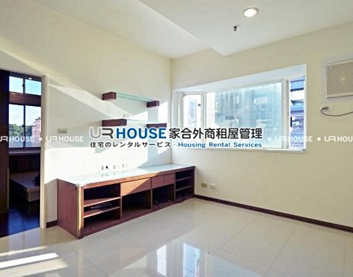 MRT內湖｜挑高兩房｜高樓採光｜機能佳 - Image 2