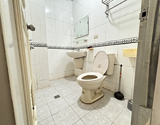 🌸小資大套房/垃圾集中處理/機車位 - Image 4