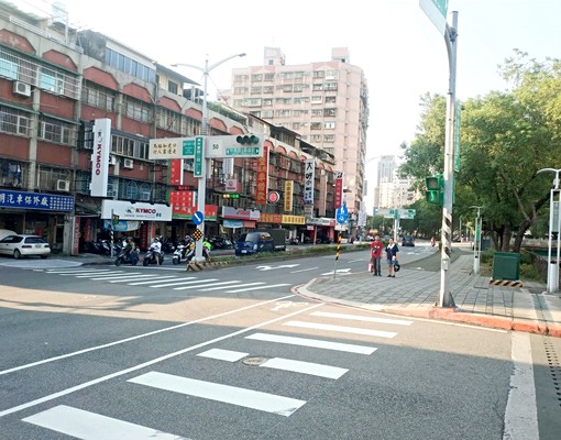 中華綠堤邊間採光三房-龍邑(新北NO.1) - Image 12