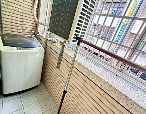 質感破表中國醫旁全新裝潢全配豪宅包水包網路獨洗曬 - Image 10