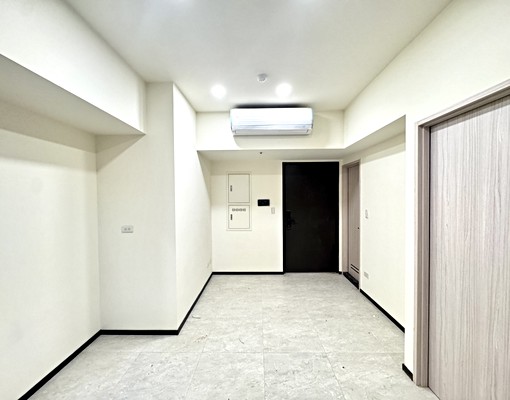 可租屋補助│後驛商圈│全新未住時尚精品二房平車 - Image 2