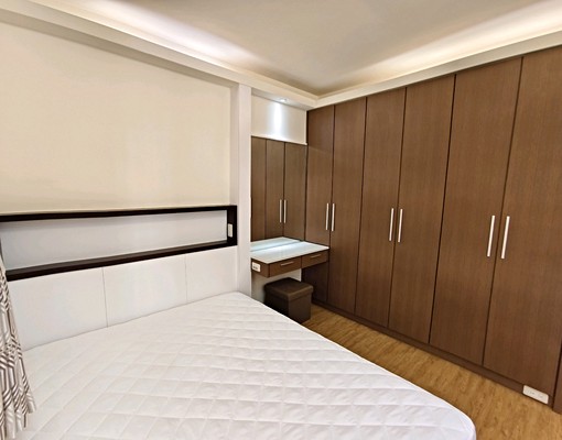 電梯大樓獨立門戶套房(可租補可報稅) - Image 8