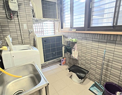 家樂福全新屋況大三房+B1平面車位 - Image 8