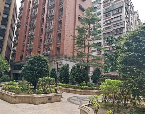 板橋區金門街麗池經典三房含車位 - Image 2