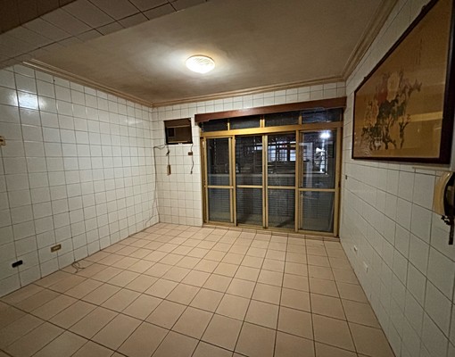 中華路中原路1+2+地下室1樓(住家辦公補習班) - Image 12