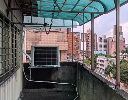 適合學生上班族，樓下公車站，捷運站3分鐘 - Image 6