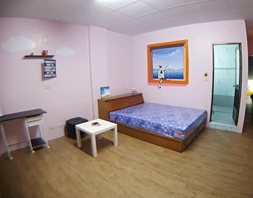 秒殺!!!可養貓~採光超好~火車站捷運旁~坪數大的套房出租 - Image 4