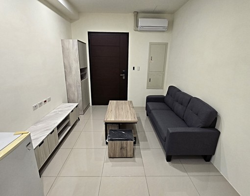 嶺東科大全新完工,未住兩房加家具,家電附平面車位 - Image 1