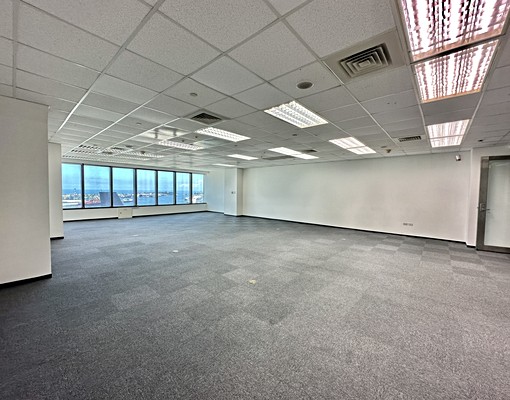 85大樓高樓層海景商辦出租 - Image 4