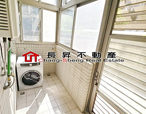 內湖五期~前後庭園~採光通風~寵物友善3+1房~平車另租 - Image 13