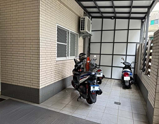 軍校路近全聯獨立套房（有陽台） - Image 3