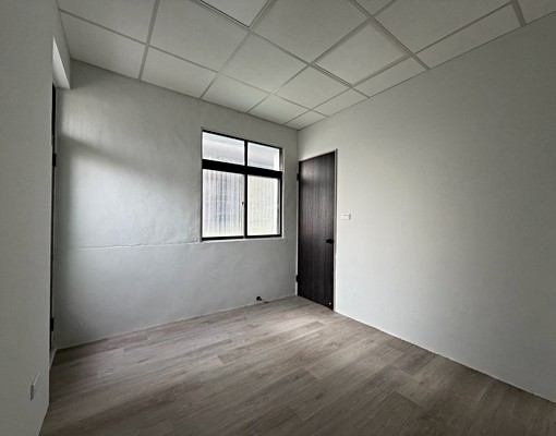 籬宅｜老屋小翻整棟出租｜前鎮籬仔內 - Image 14