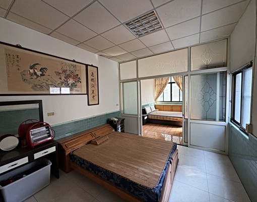 ~武廟捷運站正福安路上透天店面~ - Image 8