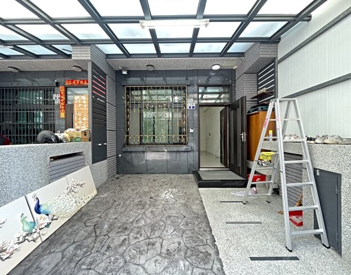屋主自租免服務費|歡迎優質正當家庭入住|社區透天|鄰近國道 - Image 3