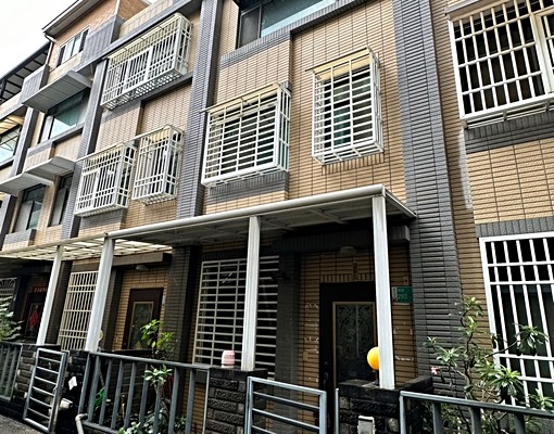 租補可南科安定台積雙車庫社區型透天一卡皮箱入住 - Image 12