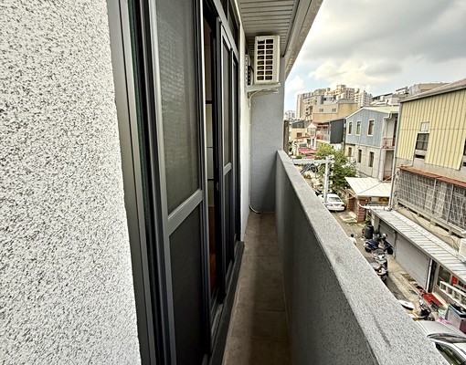 北屯東山軍功路商圈大2房家具家電全配含機車位 - Image 7