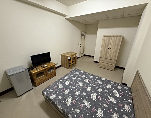 【小資族首選】金山街前段瓦斯熱水器適合小資族安靜獨立套房出租 - Image 3