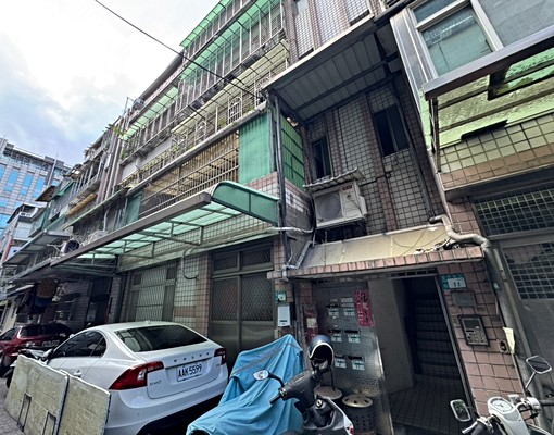 環球百貨旁靜巷二樓美寓(屋主誠意出租) - Image 12