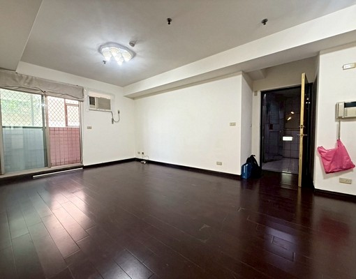 土城🏠可入籍/包裹垃圾代收/前後陽台/天然瓦斯/採光通風佳 - Image 1