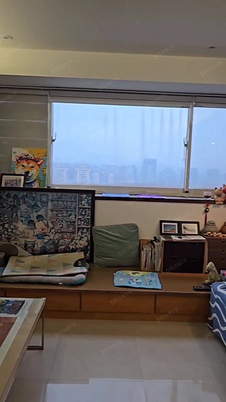 海山捷運7分鐘學區房｜高樓三房雙衛雙陽台｜稀有無敵景觀 - Image 1