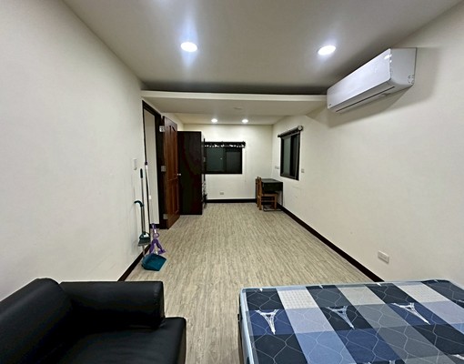 中正紀念堂/格局方正/正兩房採光通風家具齊全/前後陽台/機能 - Image 10