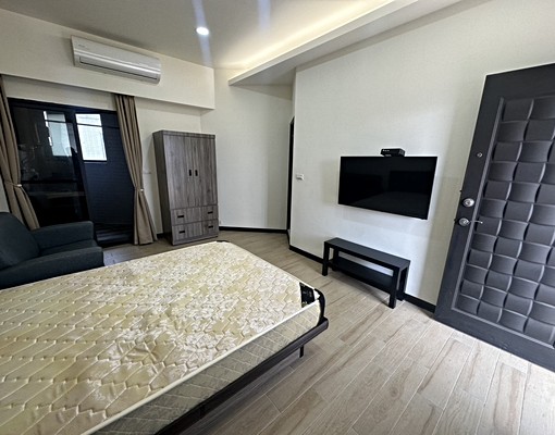 可貓全新裝潢大學路竹科園區清大交大電梯套房室內機車位 - Image 3