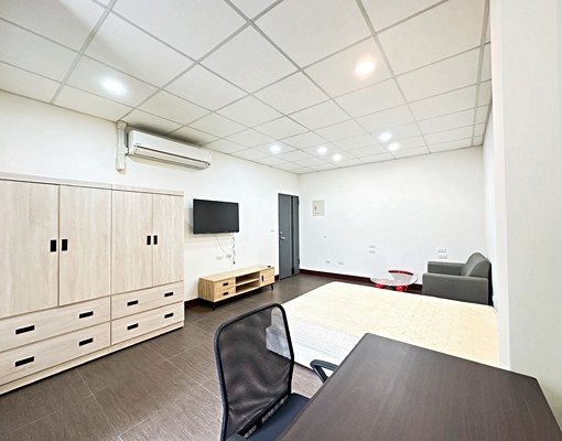 🏠【沃盛睿達⭐️新裝潢11坪套房|電梯+陽台+機車位🔥】 - Image 5